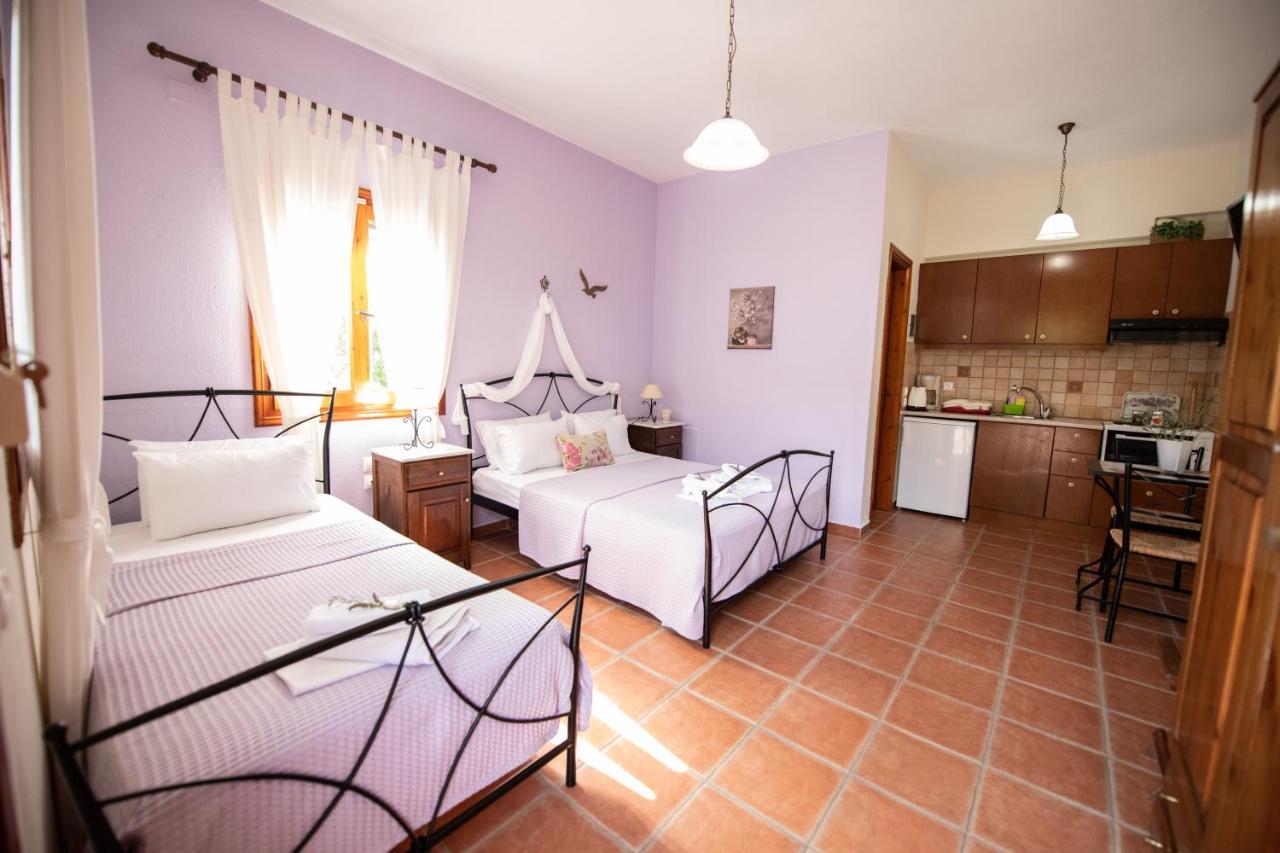 Katikies Stamatias Studios & Maisonettes Agnontas Exterior photo