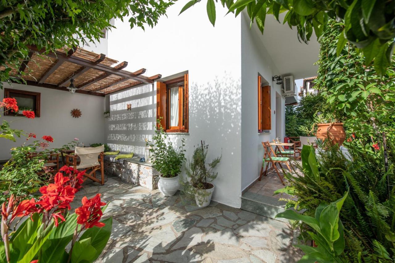 Katikies Stamatias Studios & Maisonettes Agnontas Exterior photo