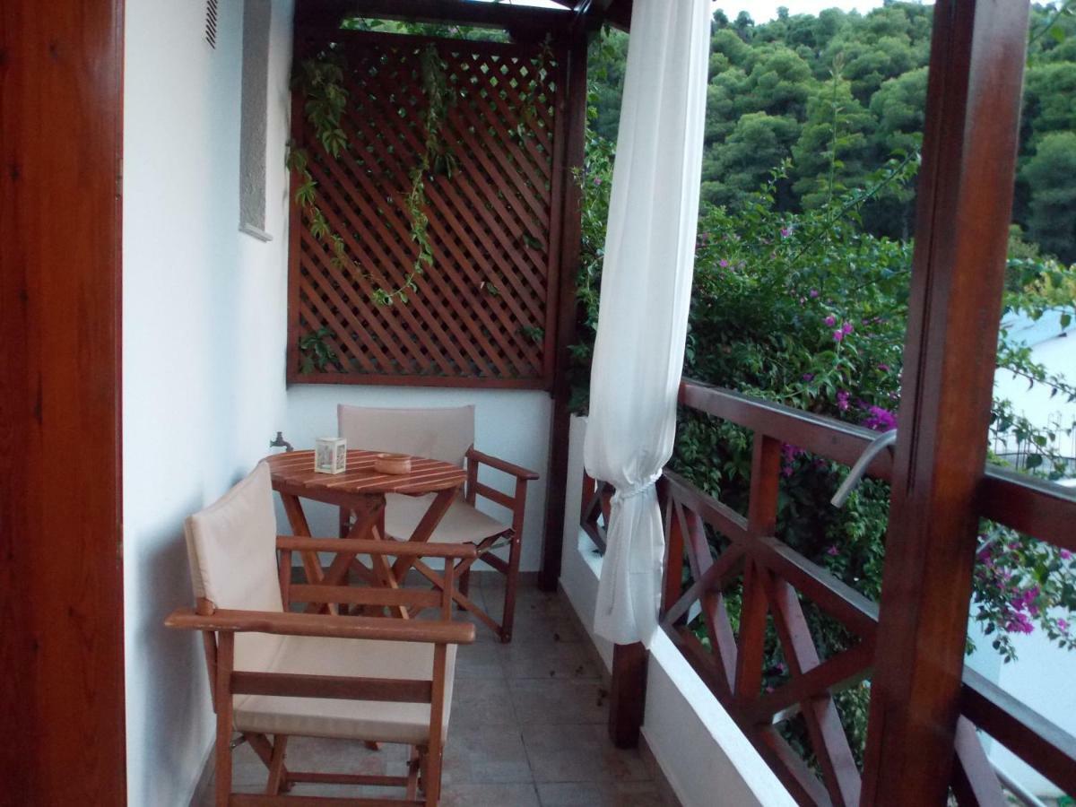 Katikies Stamatias Studios & Maisonettes Agnontas Exterior photo